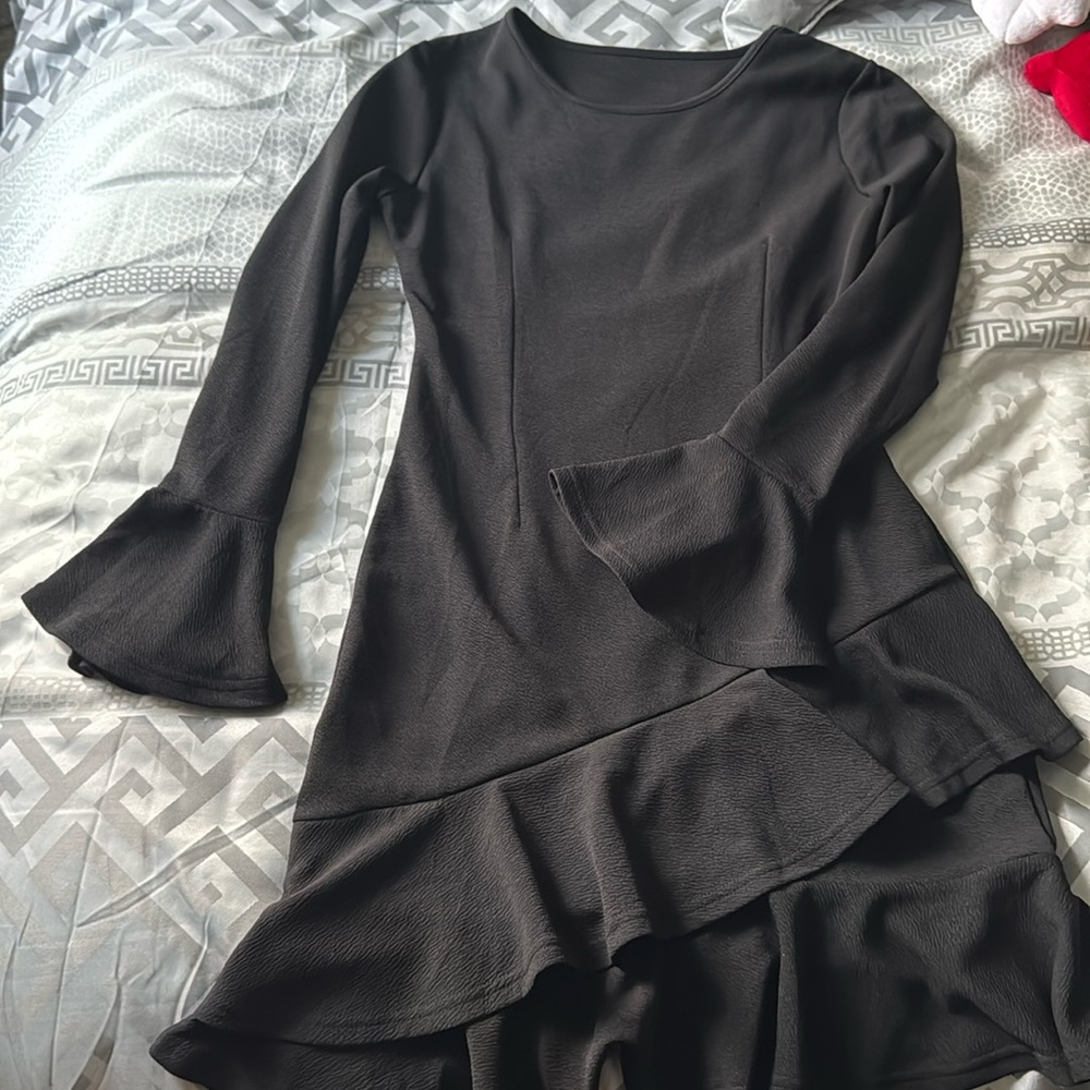 Black ruffle dress- Long Sleeve